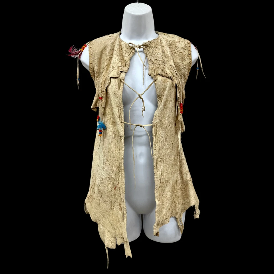 Vintage 1960s/70s Kids Leather Whipstitch Native American Beaded Fringe Vest - Image 3 of 4