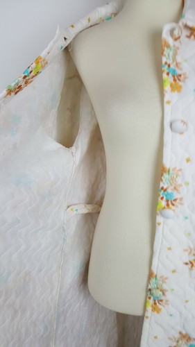 Vintage 50er Jahre Morgenmantel gesteppt Blumen Nylon Gürtel Made in Spain Damengröße 16 - Bild 8 von 12
