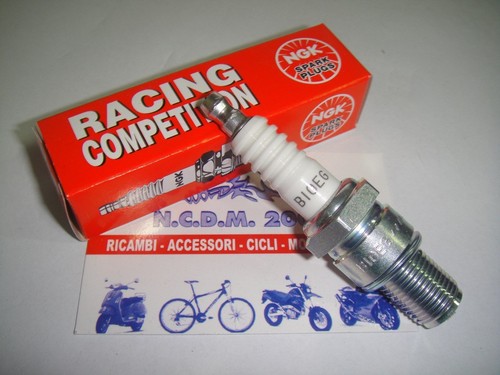 1 CANDELA NGK RACING AL PLATINO B10EG ARCTIC CAT 340 Mod.Kit - Foto 1 di 1