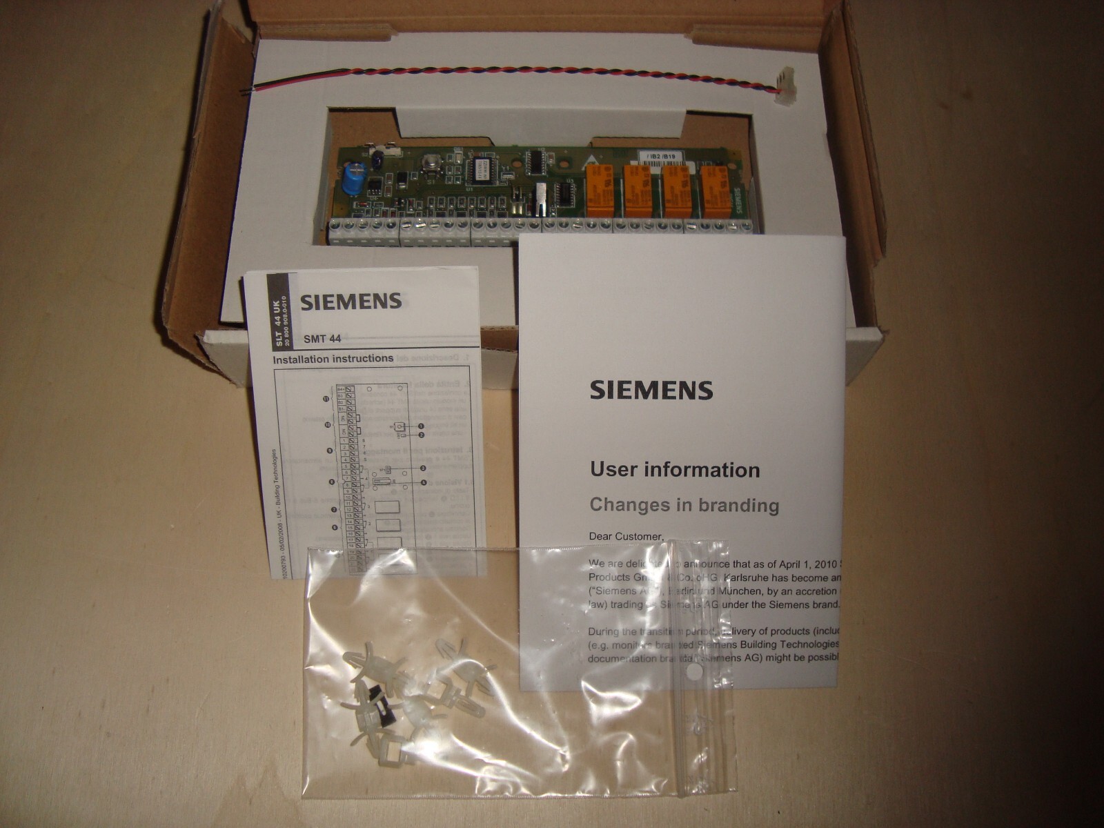 Modulo Uscite Siemens SMT44 - Transponder Professionale 8 Canali