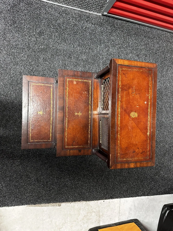 Винтажный табурет - Изображение 2 из 2