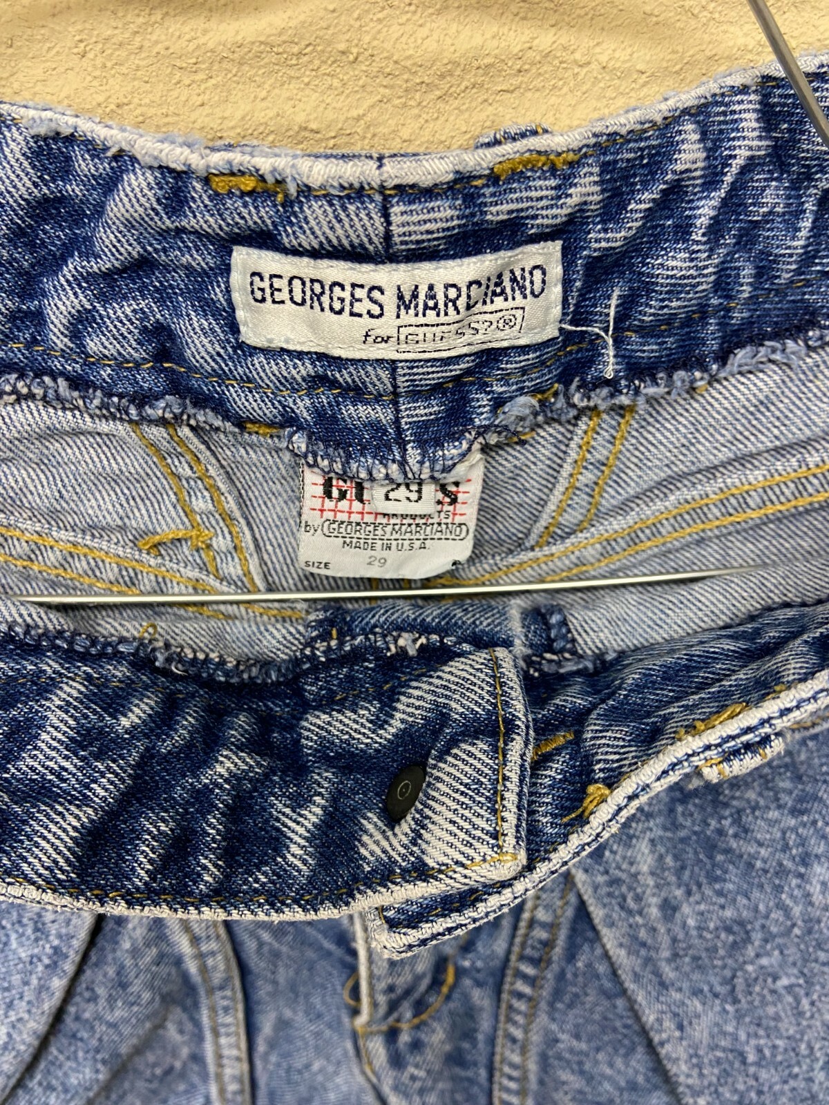 VTG Guess Georges Marciano Women’s Stone Wash High Waist Button Fly Jeans 28 (26x29)