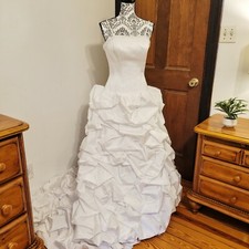 DaVinci Ruffled Bridal Gown T8106 NWT Sz 10