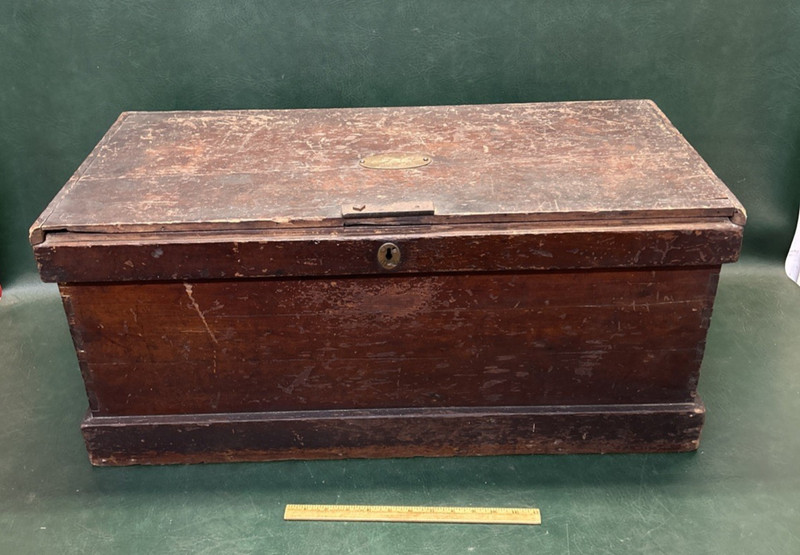 Antique Dovetailed Carpenter's Tool Box ~W/  Harness Racing Sulky  Plague