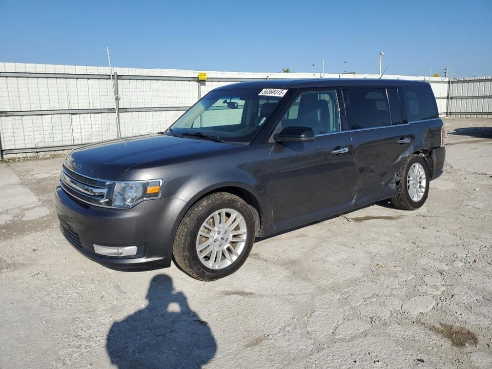 2018 Ford FLEX Left Front Door Trim Panel Gray 4DR SUV Used OEM 3562714 Foto 2 de 4