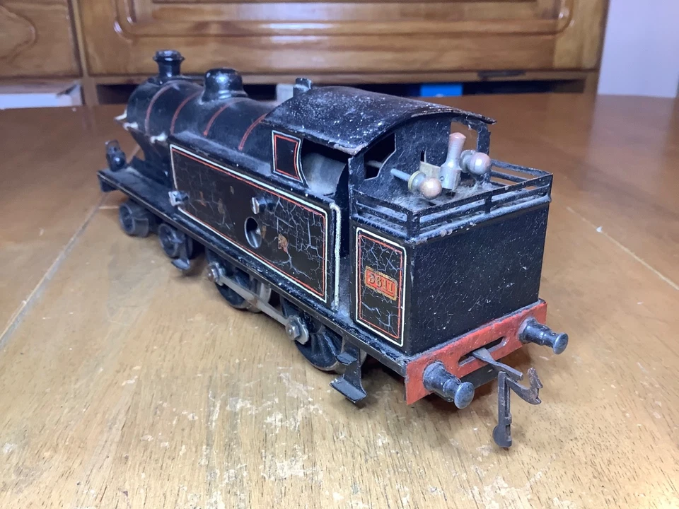 Bing O Gauge Clockwork L&NWR 4-4-0 Short Precurser Tank Loco 3611 - Image 4 of 4