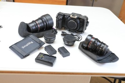 Blackmagic Pocket Cinema Camera 4K BMPCC Kit + SmallRig Cage 2 Lenses Speedboost