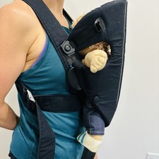 Baby Bjorn Harmony Baby Carrier Black Padded Harness Sling 8 lbs to 25 lbs