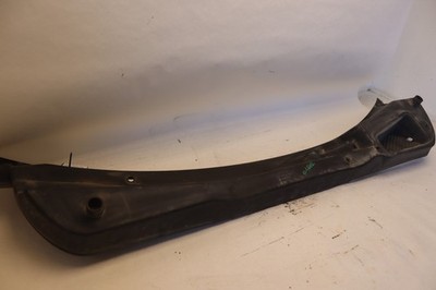 2013-2021 PETERBILT 579 FRONT WINDSHIELD WIPER COWL COVER PANEL R06-6010 OEM
