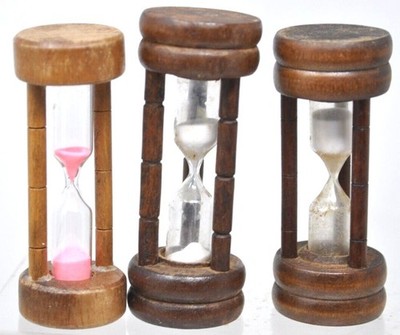 Set of 3 Vintage Wooden Egg Timer 3 Minute Sand Filled Hour Glass 4'' High