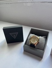 Reloj Guess Mujer Esfera Dorada