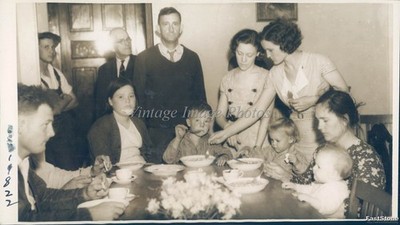 1933 Hall Summit Tornado Aftermath Family Assistance Scene Photo 4X8