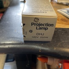NOS GE PROJECTOR LAMP DHJ 250watt