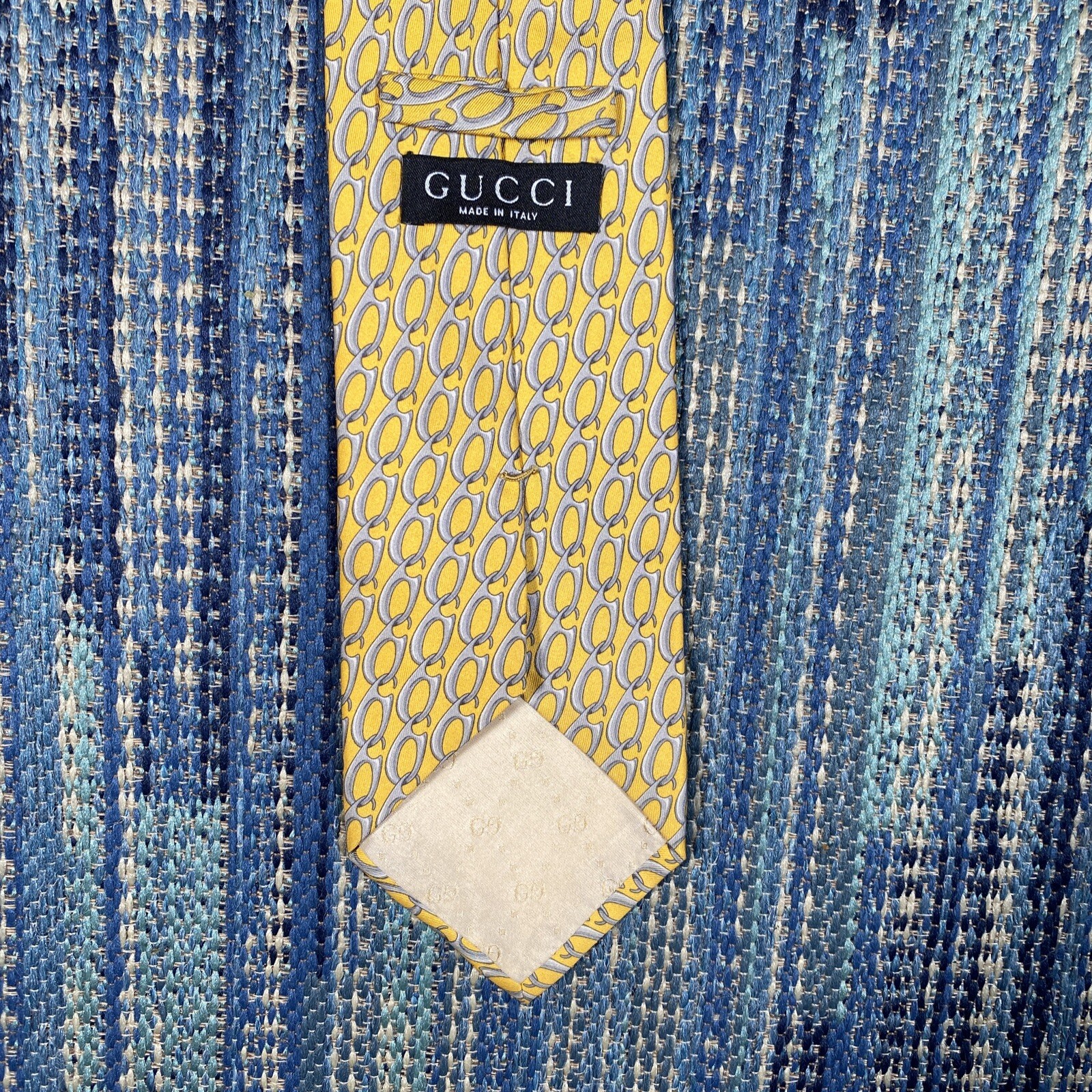 Gucci Seta Yellow Hook Geometric Pattern 1000% Si… - image 2
