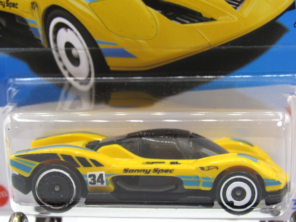 HOT WHEELS 2023 TRACK CHAMPS SERIES GROUP C FANTASY NEW MODEL SHORT CARD