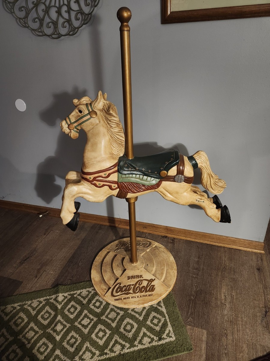 コカコーラ　アンティーク 馬車 1950s Antique Coca-Cola Carousel Horse Cast Aluminum | eBay
