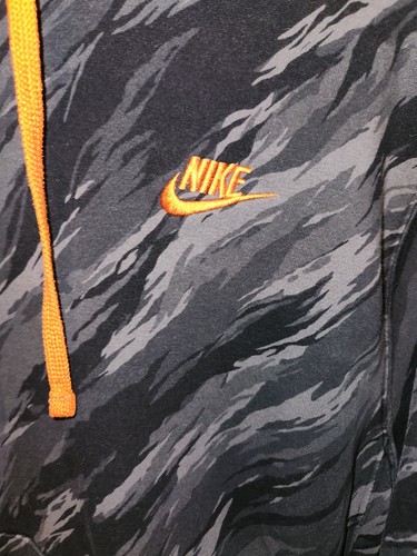 NWOT Nike Multicolor Pullover Hoodie - Men's Small - NICE! - Picture 3 of 5
