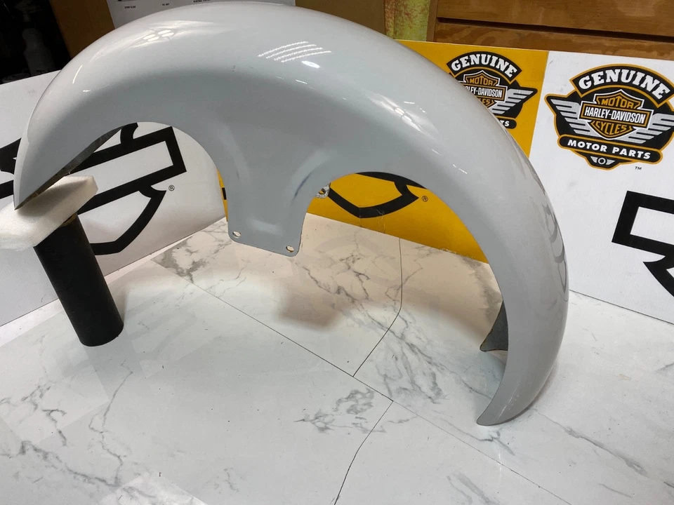 Guardabarros delantero Russ Wernimont LS-3 para rueda de 30" Harley Touring Bagger 1994-2013 Foto 3 de 4