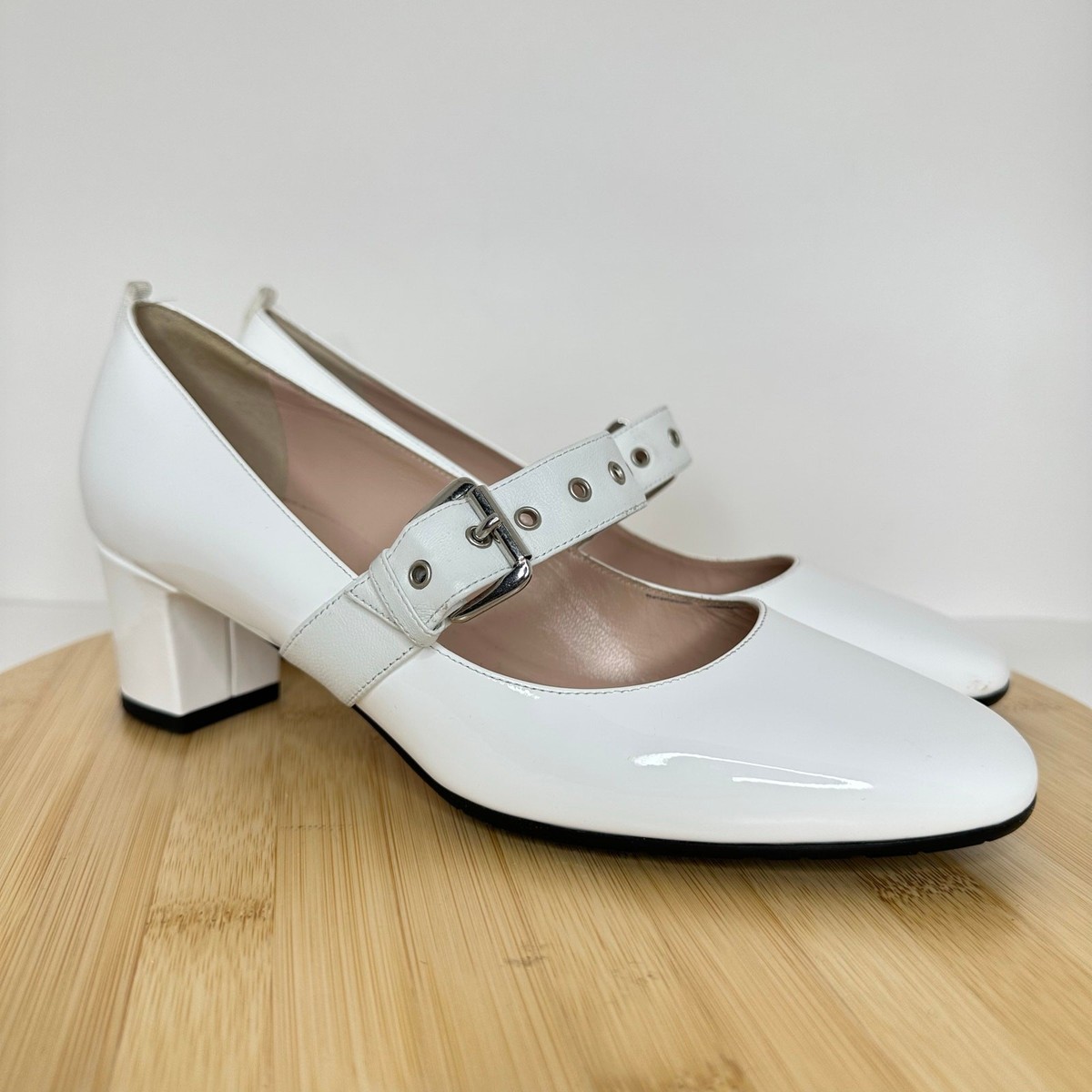 NEW SJP Sarah Jessica Parker White Patent Pratt Mary Jane Block