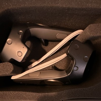 HTC Vive VR Motion Controllers Pair Black Compatible w/ HTC Vive Controller