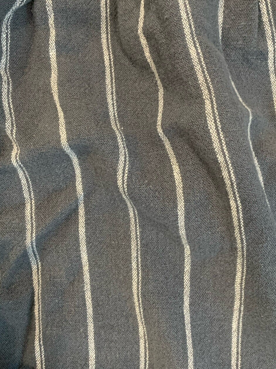 Universal Thread Womens Size Small Gray Stripe Li… - image 4