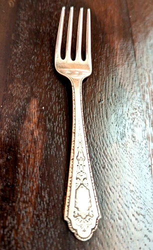 Lunt Treasure Sterling Silver Mary II Baby Toddler Fork