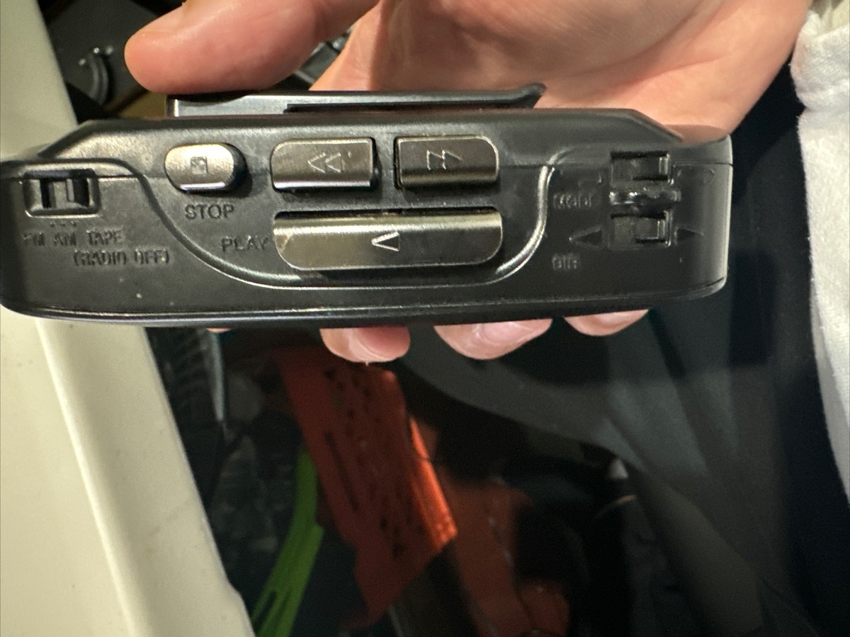 Vintage Sony Casette Walkman WM-FX303 FM/AM Read Condition | eBay