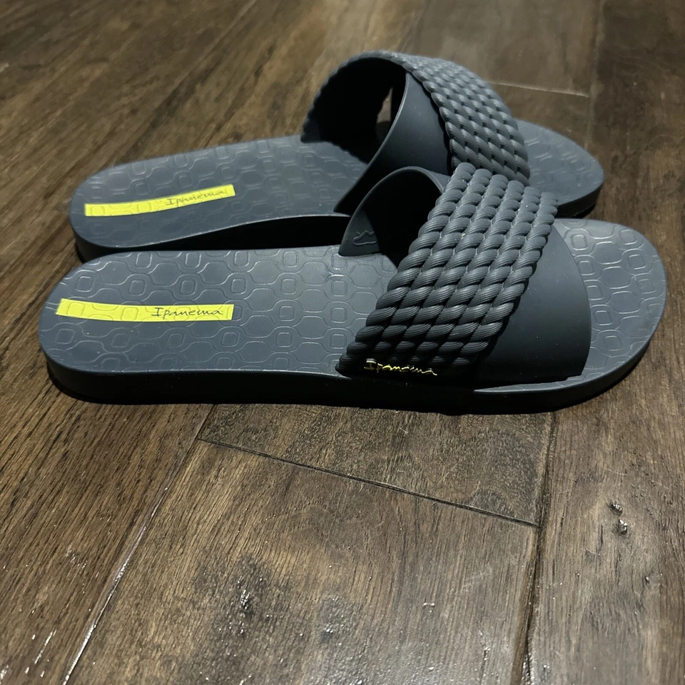 Ipanema Crossover Slides Blue Size 9 Made In Brazil - Image 2 of 4