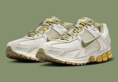 Nike Zoom Vomero 5 Shoes Light Bone Neutral Olive FV0397-001