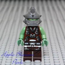 NEW Lego SLIZER MINIFIG  -Space Police 3 Halloween Alien Spiked Helmet 5974 5979