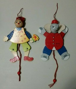 pull string puppets