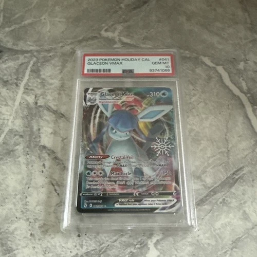 Pokemon - PSA 10 Gem Mint - Glaceon VMax 041/203 - Evolving Skies Holiday Cal
