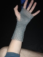 chainmail mittens, pair, butted galvanized rings 1.8 8 UNISEX