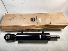 John Deere AN207541: Wing Level Tilt Hydraulic Cylinder 4920 4930 4940