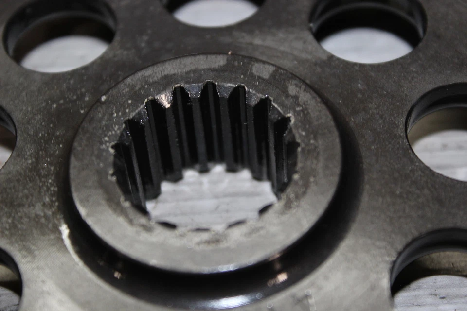 2004 Ski-doo Summit 800 Track Drive Sprocket Gear Lower 47 Tooth - Image 2 of 4