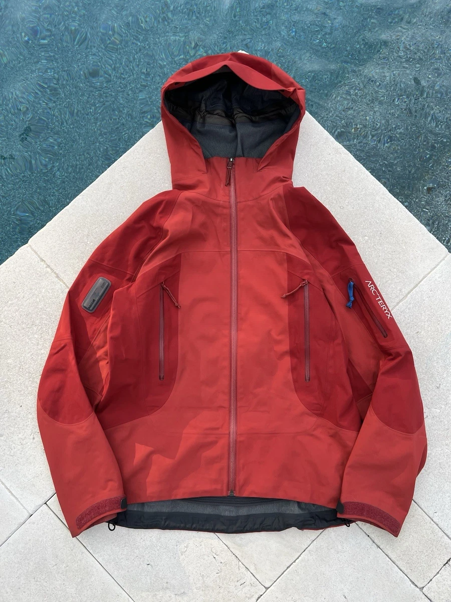 Arc'teryx Red Regular Size Coats, Jackets & Vests for Women for