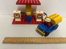 Lego DUPLO Petrol Station Set 2639-1 faces worn No box/manual GWO FC+