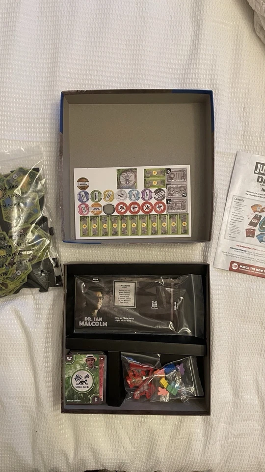 Ravensburger Jurassic Park Danger Adventure Board Game - Image 3 of 3