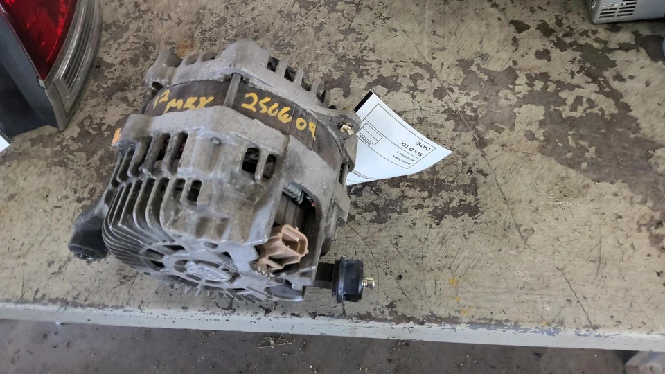 Alternador usado compatible con: Lincoln MKX 2012 3,5 L sin turbo 175 amperios grado C Foto 2 de 4