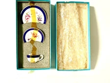 Vintage Coalport Bone China Discontinued Titania Mini Cup Saucer Plate Set