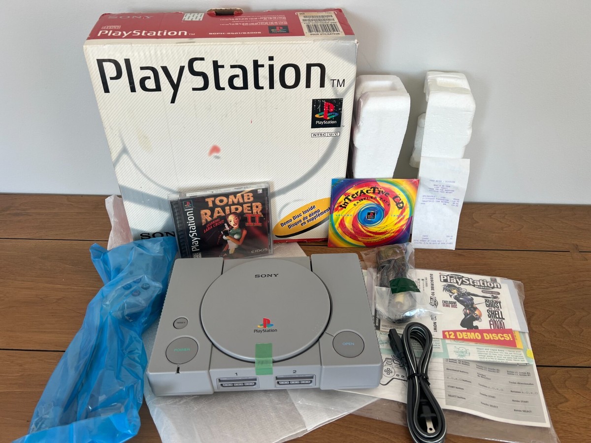 Sony PlayStation 1 PS1 Console SCPH-5501 + Tomb Raider II 2 +