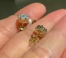 2Ct Round Lab-Created Diamond Cluster Flower Stud Earring 14K Yellow Gold Finish