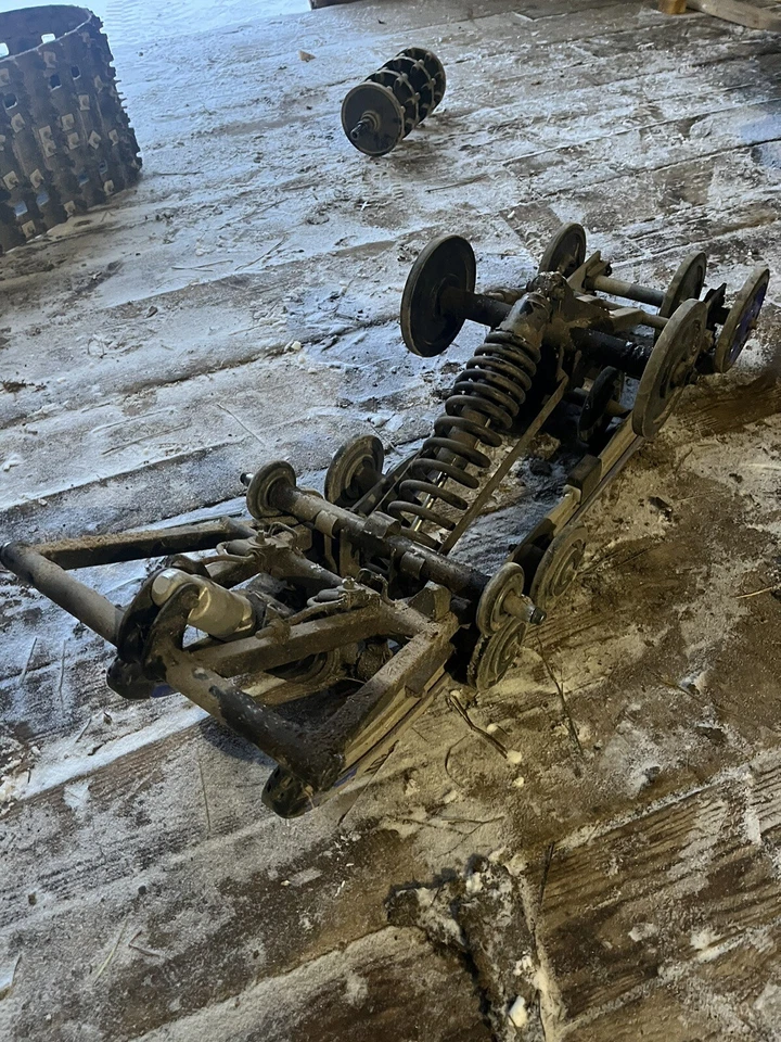 Conjunto de skid Yamaha Rx1 2004  - Imagem 4 de 4