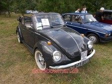 PHOTO  1972 VOLKSWAGEN KARMANN BEETLE CABRIOLET AT THE MAXEY CLASSIC CAR SHOW (2