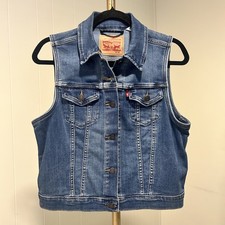 Levi Strauss  Co. Women's Denim Y2K Trucker Sleeveless Vest - Size M