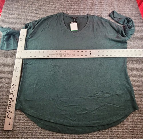 Well Worn Womens Sweater XL Green Long Sleeve Pullover Knit Top Casual Holiday - Picture 4 of 8