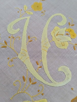 Vgt V Monogram Yellow Applique Original Sticker Batiste Hankie Handkerchief