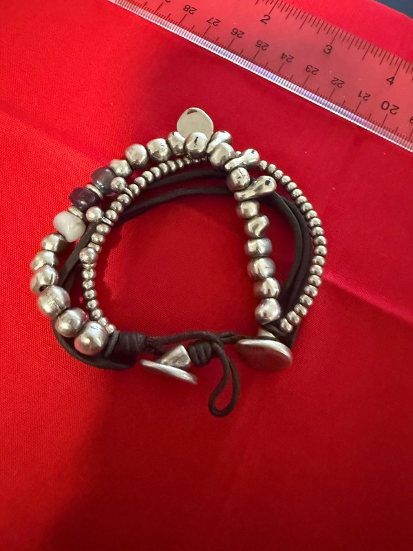Uno de 50  Stretch Bracelet Silver with Green, purple and white stones