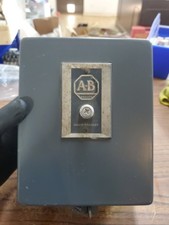 Allen Bradley Bulletin 815 Overload Relay with Enclosure (VR17)