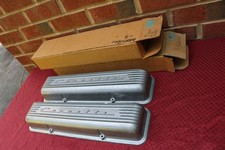 59-67 Corvette 283 327 Nos Lester 7 Finn Aluminum Valve Covers Gm 3767493 59-67 Corvette 283 327 Nos Lester 7 Finn Aluminum Valve Covers Gm 3767493